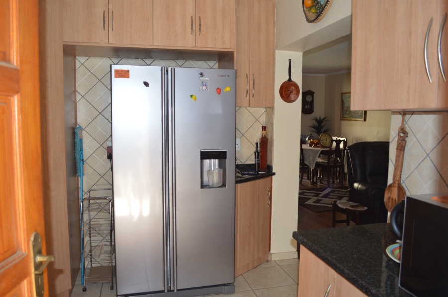 3 Bedroom Property for Sale in Wilkoppies North West